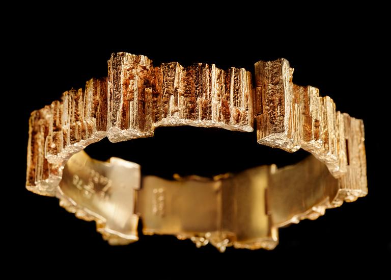 Björn Weckström, A Björn Weckström 18 k gold 'Morgam' Lapponia bracelet, Finland 1977.