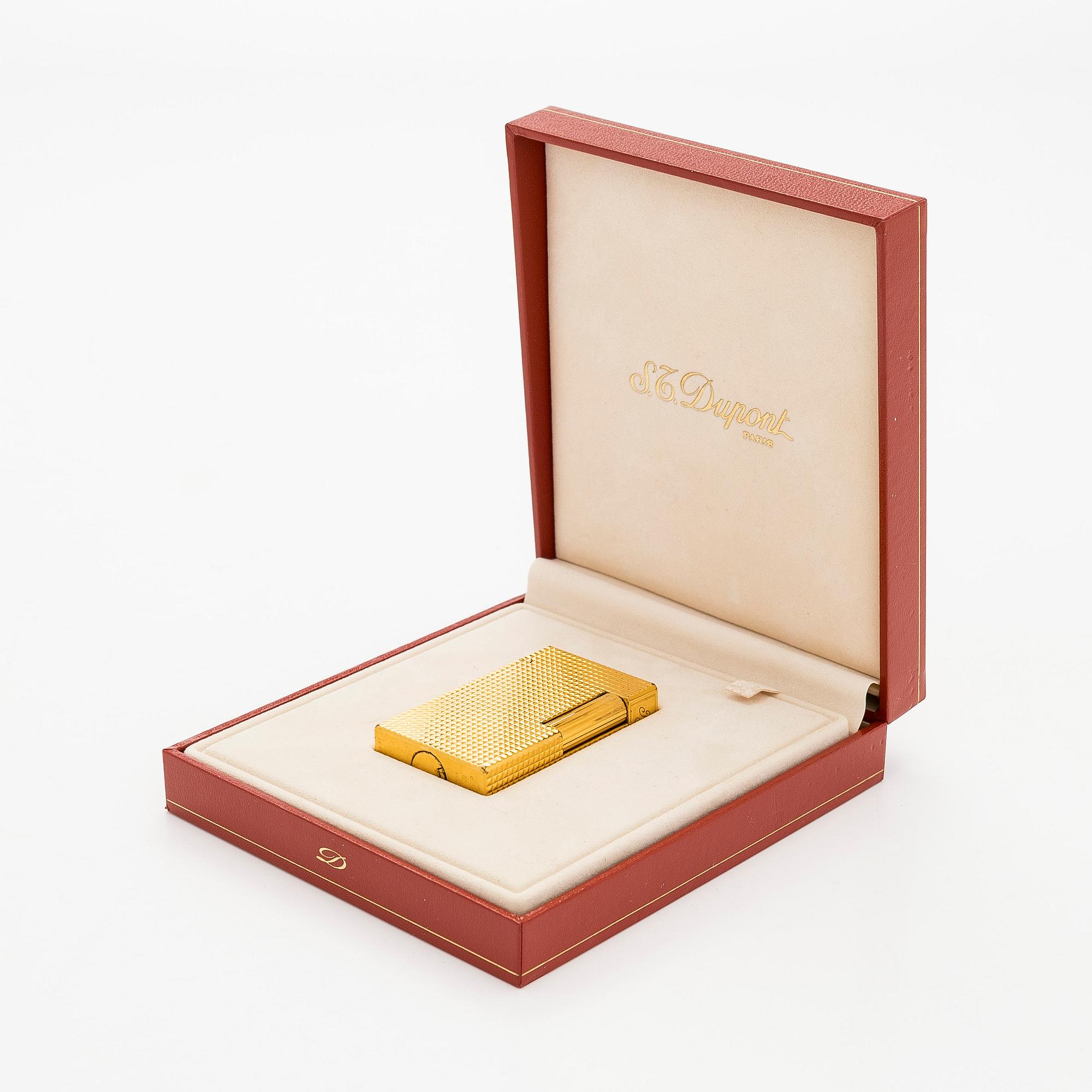 S.T. Dupont, lighter, late 20th century.