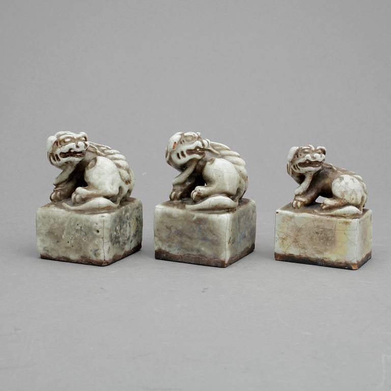 SIGILL, 3 st, keramik, Kina, 1800/1900-tal.