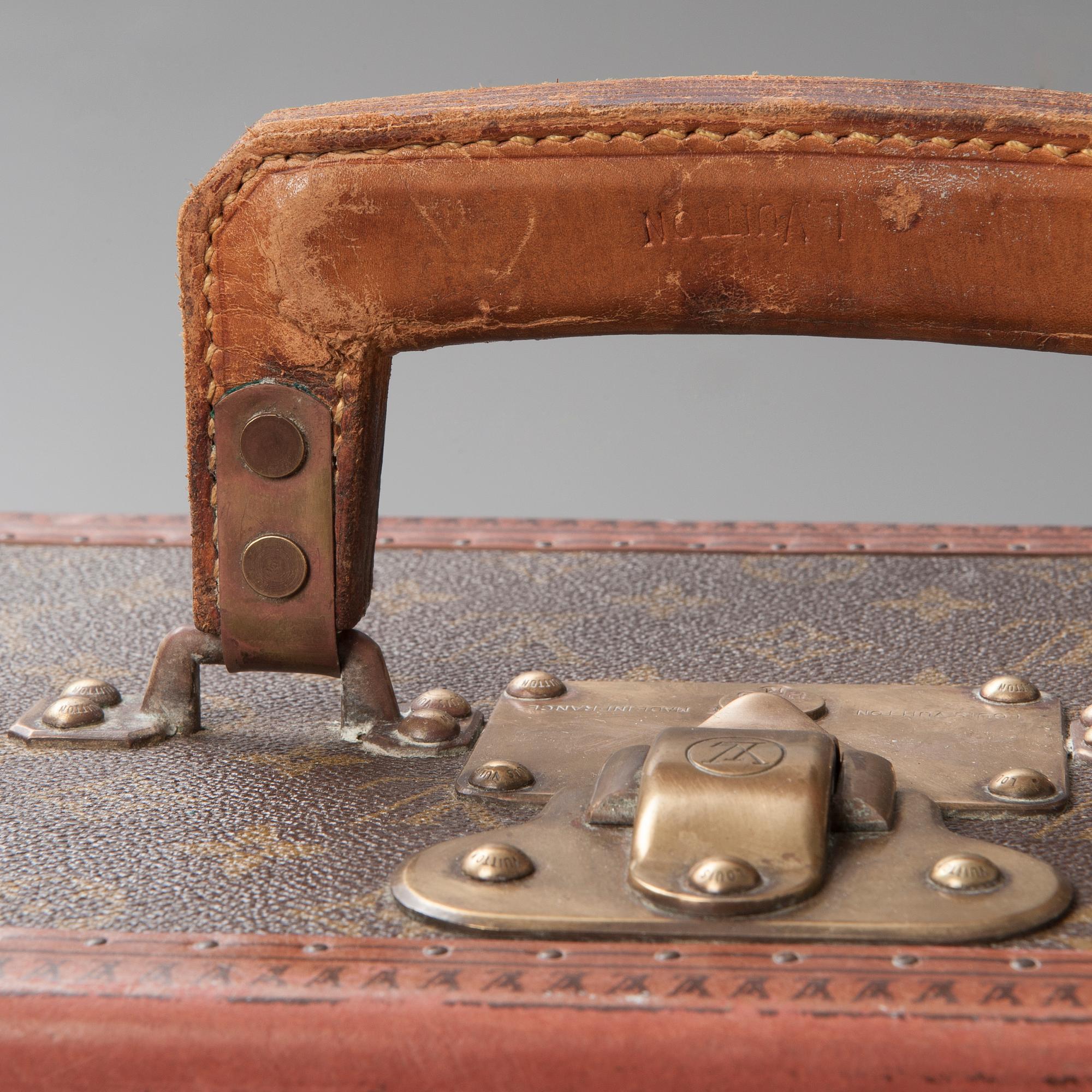 RESVÄSKA, Louis Vuitton, "Bisten 80".