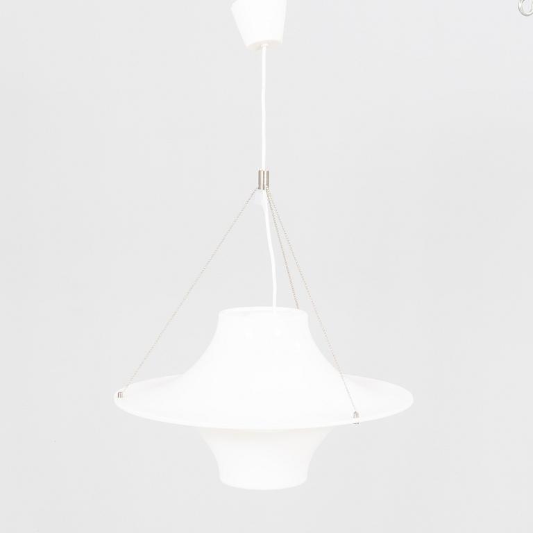 Yki Nummi, taklampa "Lokki" / "Skyflyer", modell 64-445, Stockmann Orno, Finland.