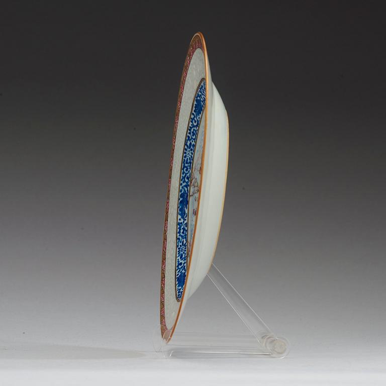 A famille rose pagoda dish. Qing dynasty Yongzheng 1723-34.