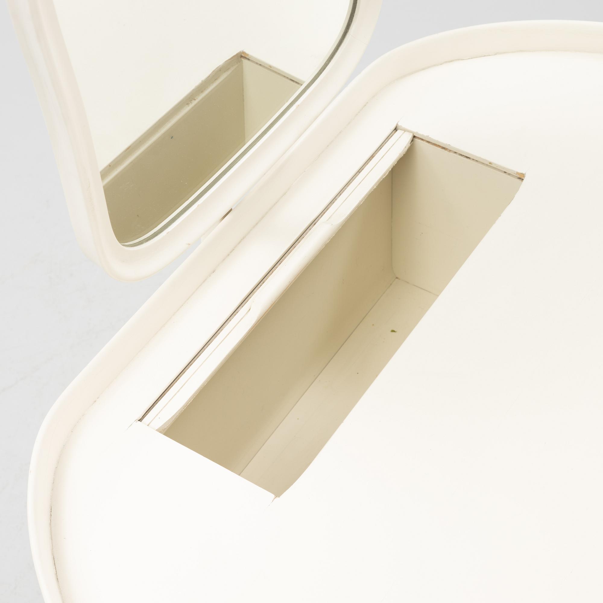 Carl Malmsten, sminkbord, "Birgitta", Bodafors, 1963.