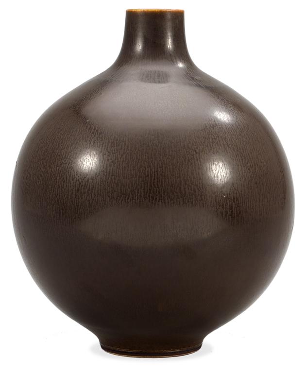A Berndt Friberg stoneware vase, Gustavsberg studio 1952.
