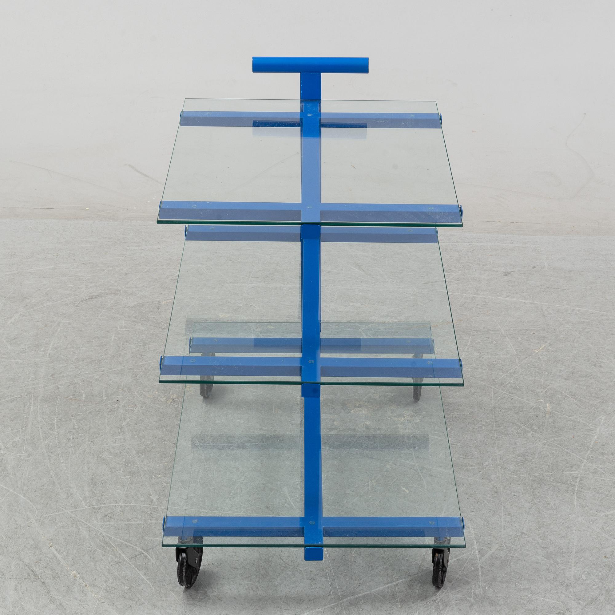 Josef Frank, tevagn, modell 691, för Firma Svenskt Tenn.