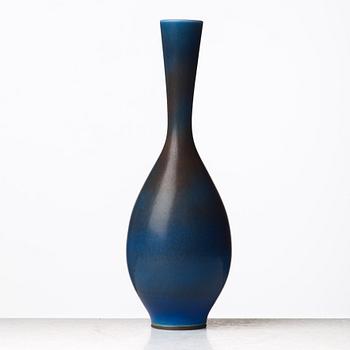 Berndt Friberg, a stoneware vase, Gustavsberg studio, Sweden 1965.