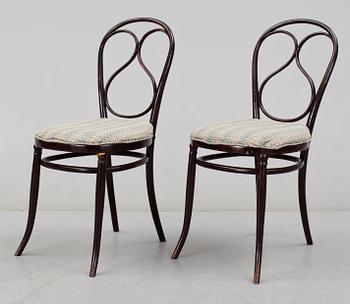 STOLAR, ett par, Thonetstil, 1900-tal.