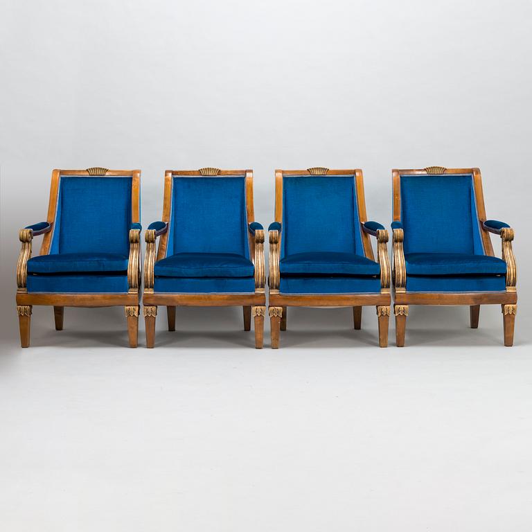 NILS WASASTJERNA, according to to given information, a 1920's 9-piece furniture set.