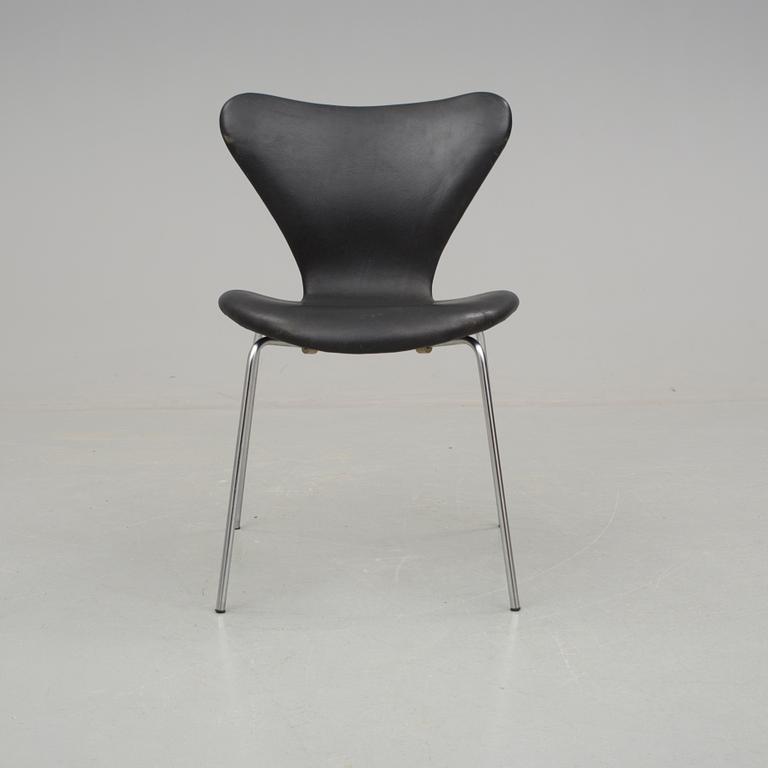 STOL, "Sjuan", Arne Jacobsen, Fritz Hansen, 1971.
