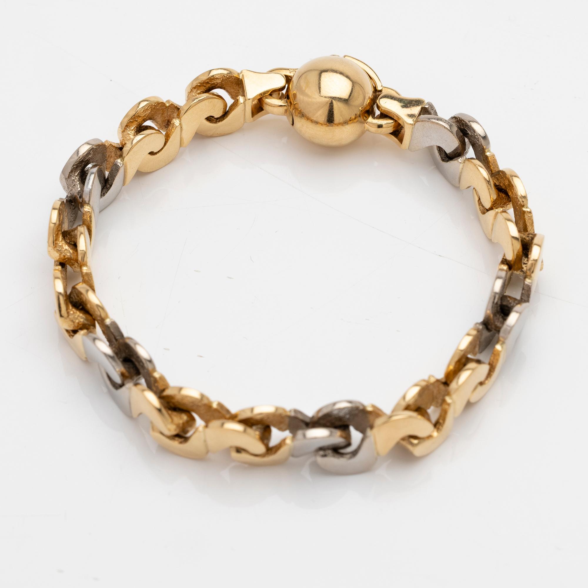 18k gold bracelet with a diamond, Per Borup Design, Denmark.