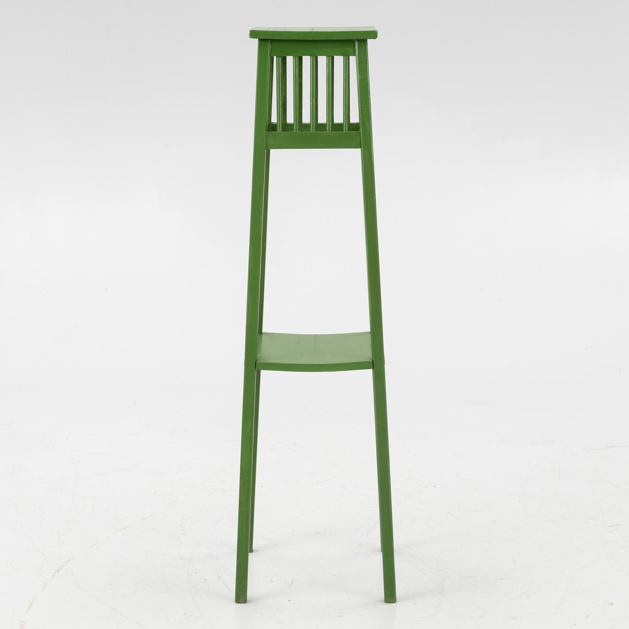 Piedestal, jugend, 1900-talets början.