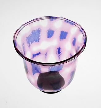 VAS, glas, graal, Eva Englund, Orrefors, sign. Unik.