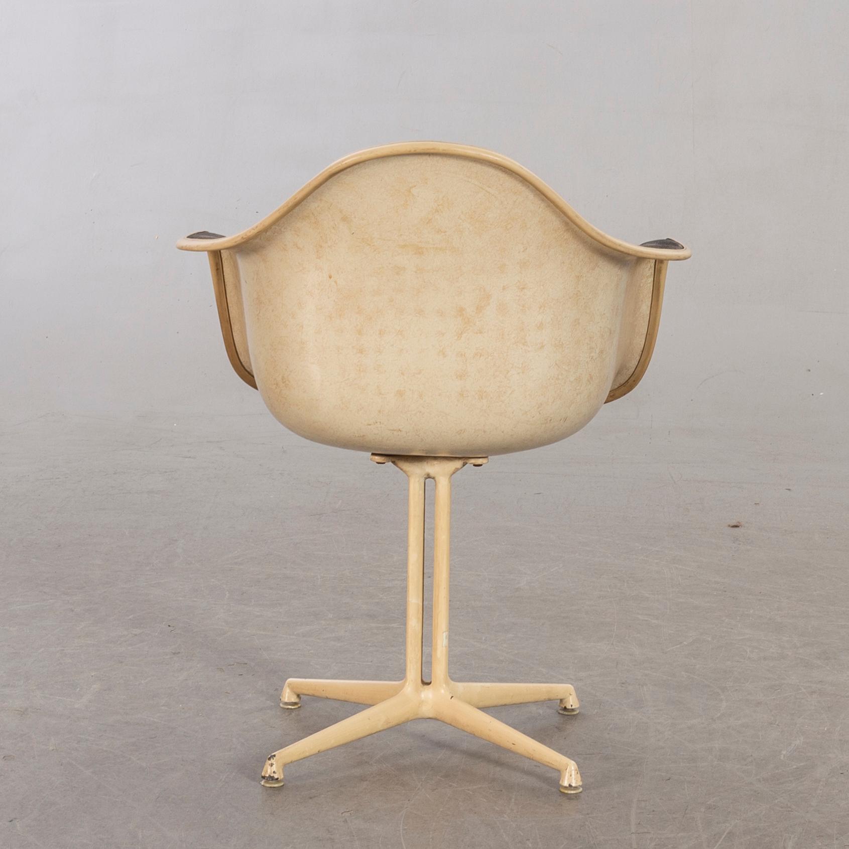 CHARLES & RAY EAMES karmstol "DAL" Herman Miller för Vitra USA 1960-tal.