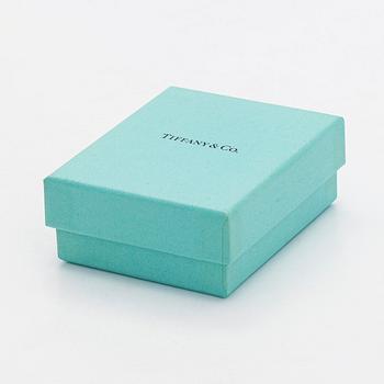 Tiffany & Co, Elsa Peretti, a platinum 'Diamonds by the Yard' bracelet with a brilliant-cut diamond.