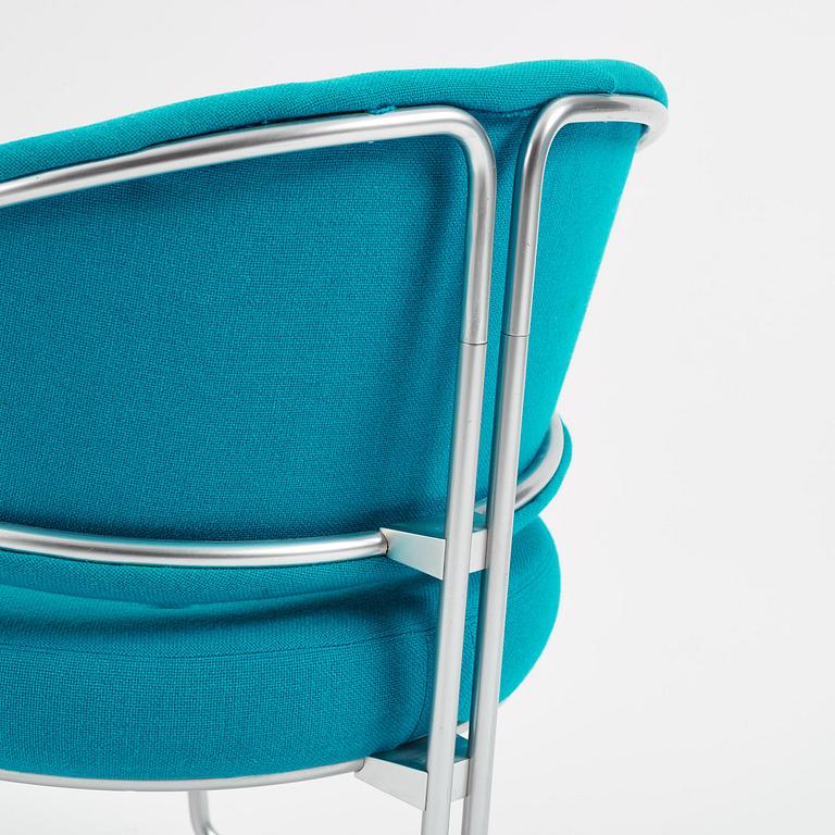 Grete Jalk, a pair of armchairs model "9000", Fritz Hansen, Denmark, 1960s-70s.