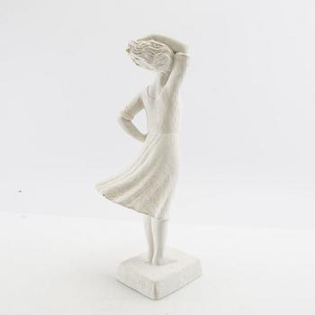 Carin Nilson, skulptur Stående modell.