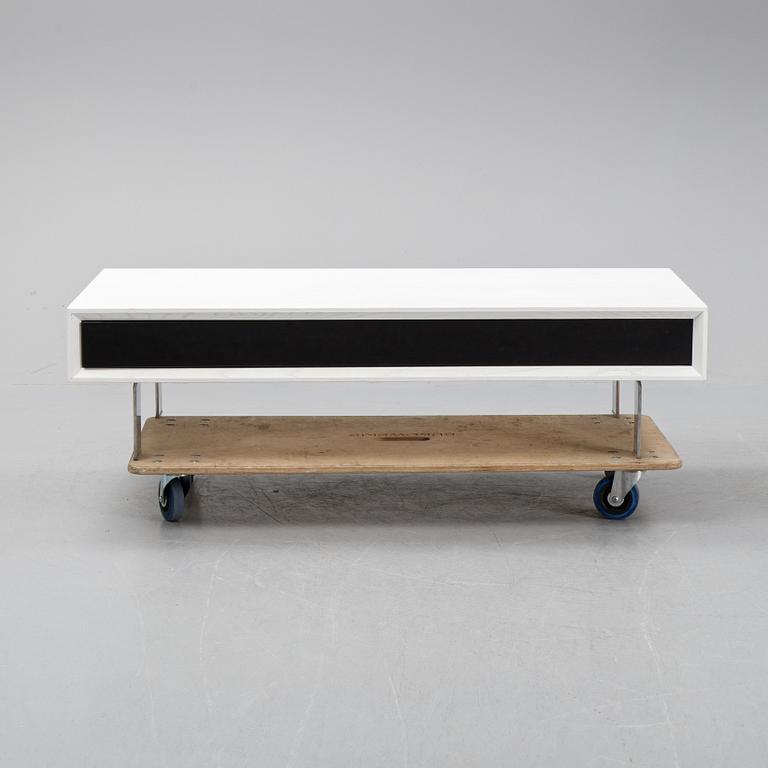 Stefan Bagge, soffbord, "Air", Bagge Design Ab, 2000-tal.