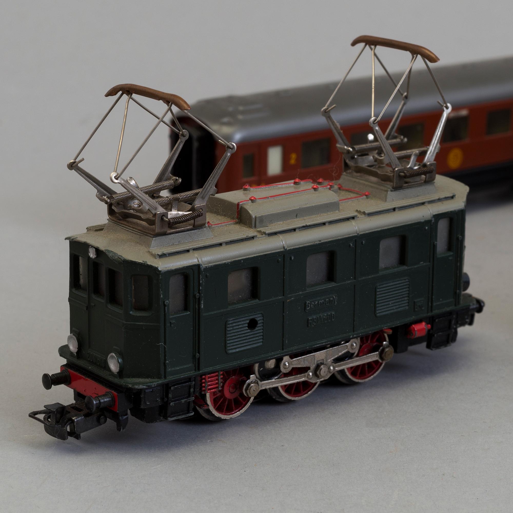 MÄRKLIN TRAIN-SET. 1950s/60s.