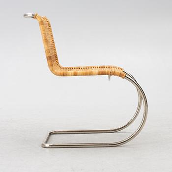 Ludwig Mies van der Rohe, An "MR10" chair, Tecta.