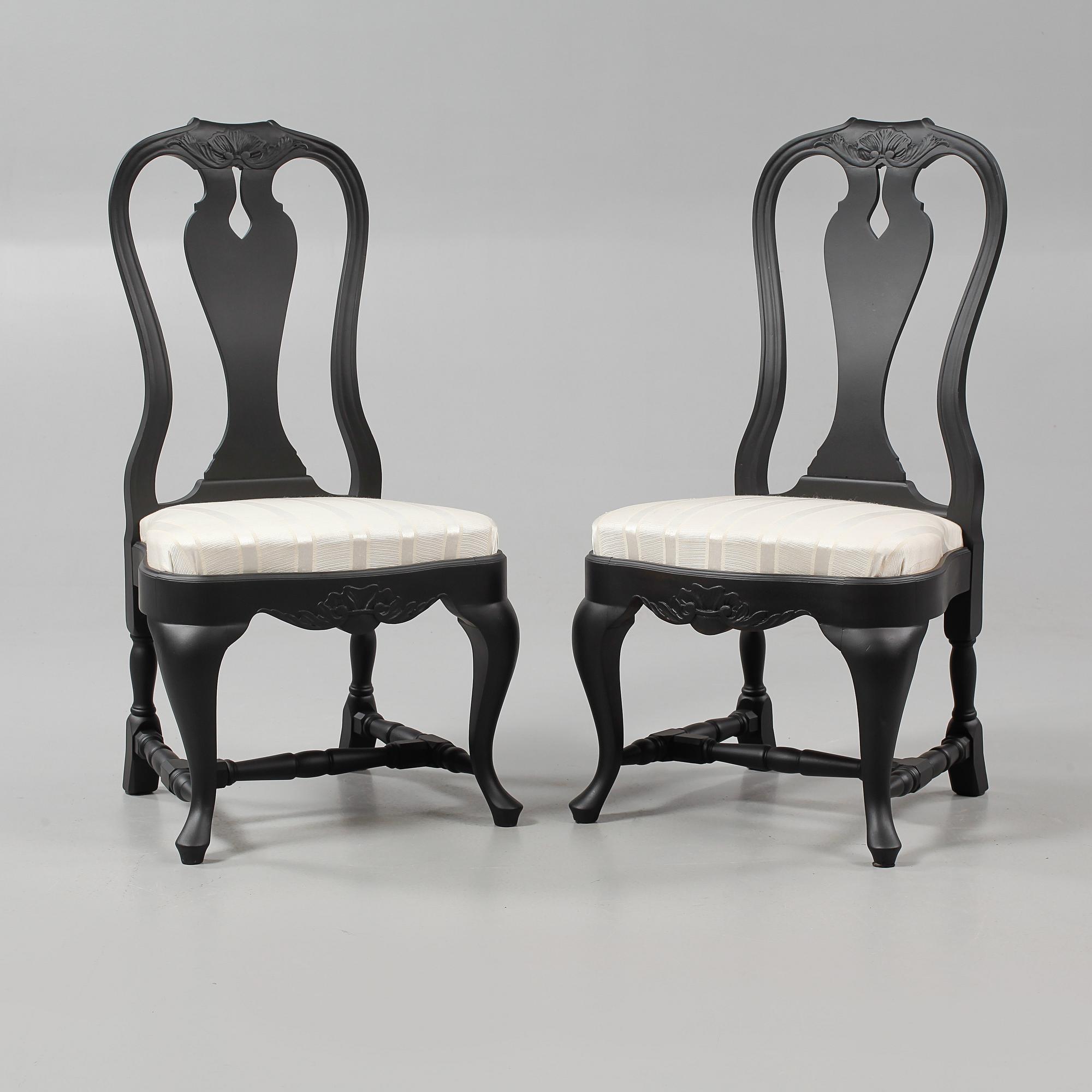 STOLAR, ett par, rokokostil, 1900-talets mitt/andra hälft.