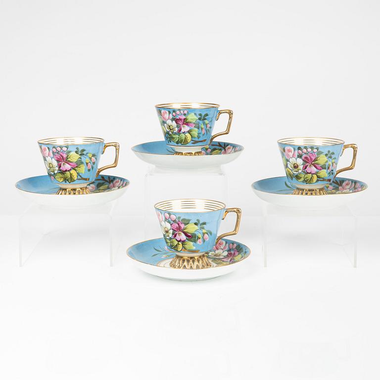 Kuznetsov, koppar med fat, 4 st, porslin, Ryssland, omkring 1900.