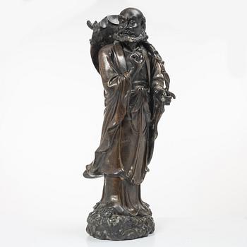 A large Japanese bronze figure of a Rakan, Meiji (1868-1912).