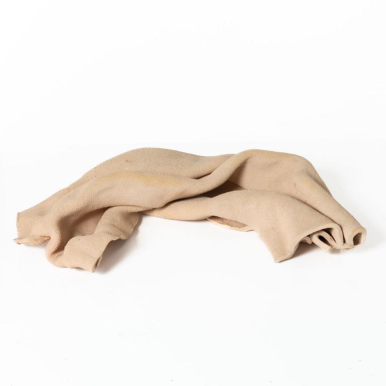 Hertha Hillfon, a ceramic sculpture, dated 1979.