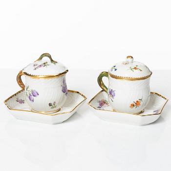 Royal Copenhagen, cremekoppar med lock och fat, 11 st, "Sachsisk Blomst", Danmark, 1951-65.