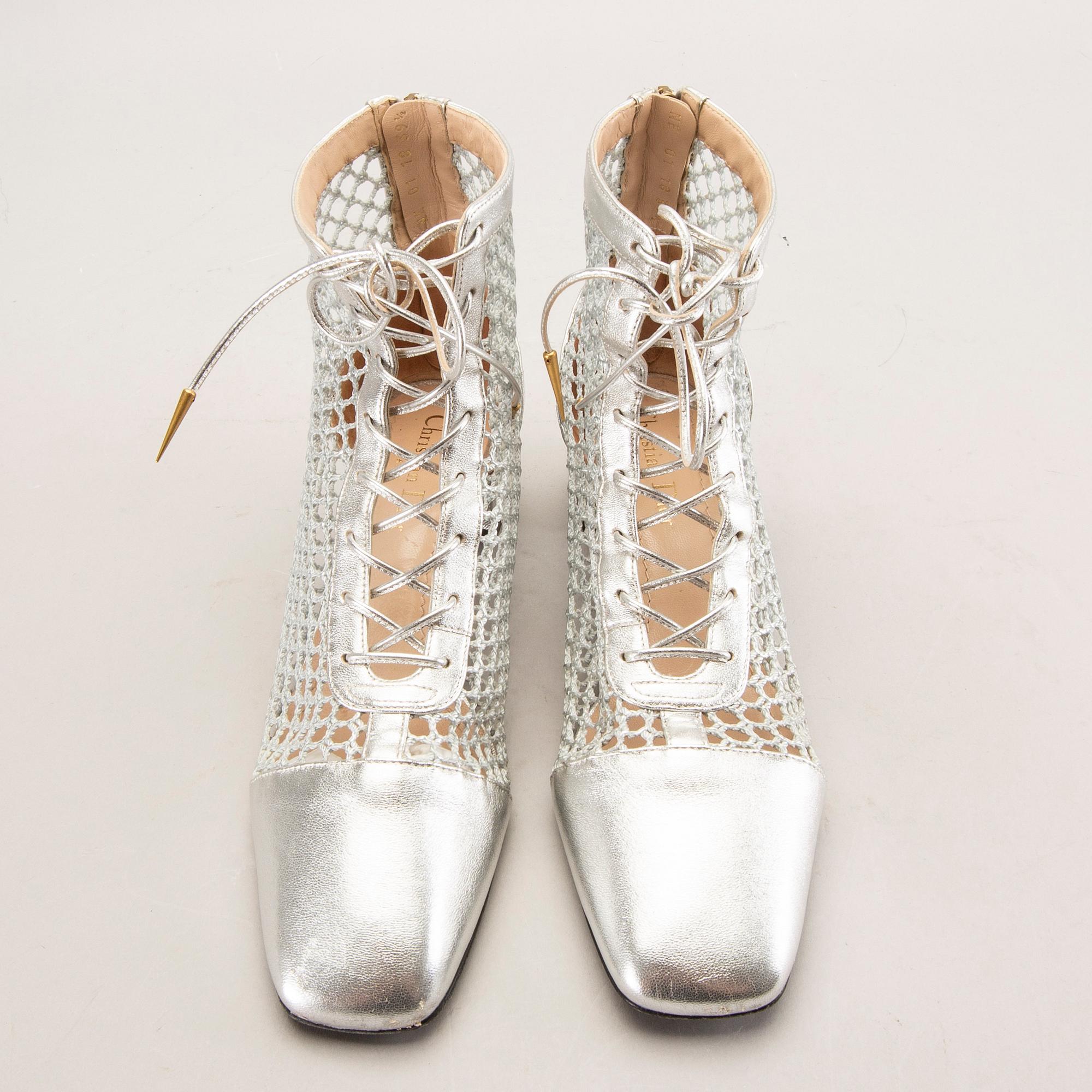 Dior skor ett par "Naughtily" storl 39 1/2.