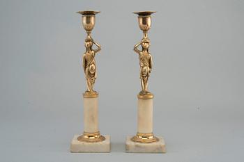 A PAIR OF CANDLESTICKS.