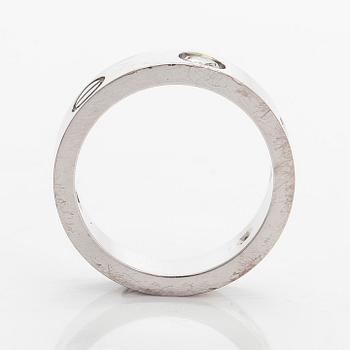 Cartier, sormus, "Love", 18K valkokultaa, briljanttihiottuja timantteja.