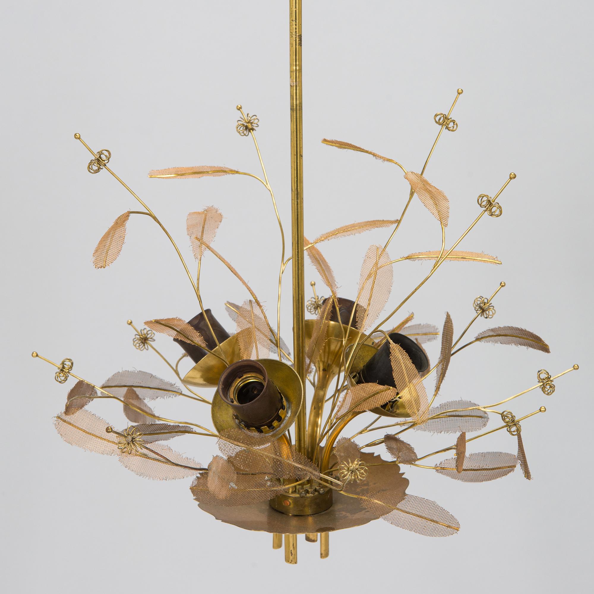 Paavo Tynell, kattovalaisin malli 9029/4, Taito, 1900-luvun puoliväli.