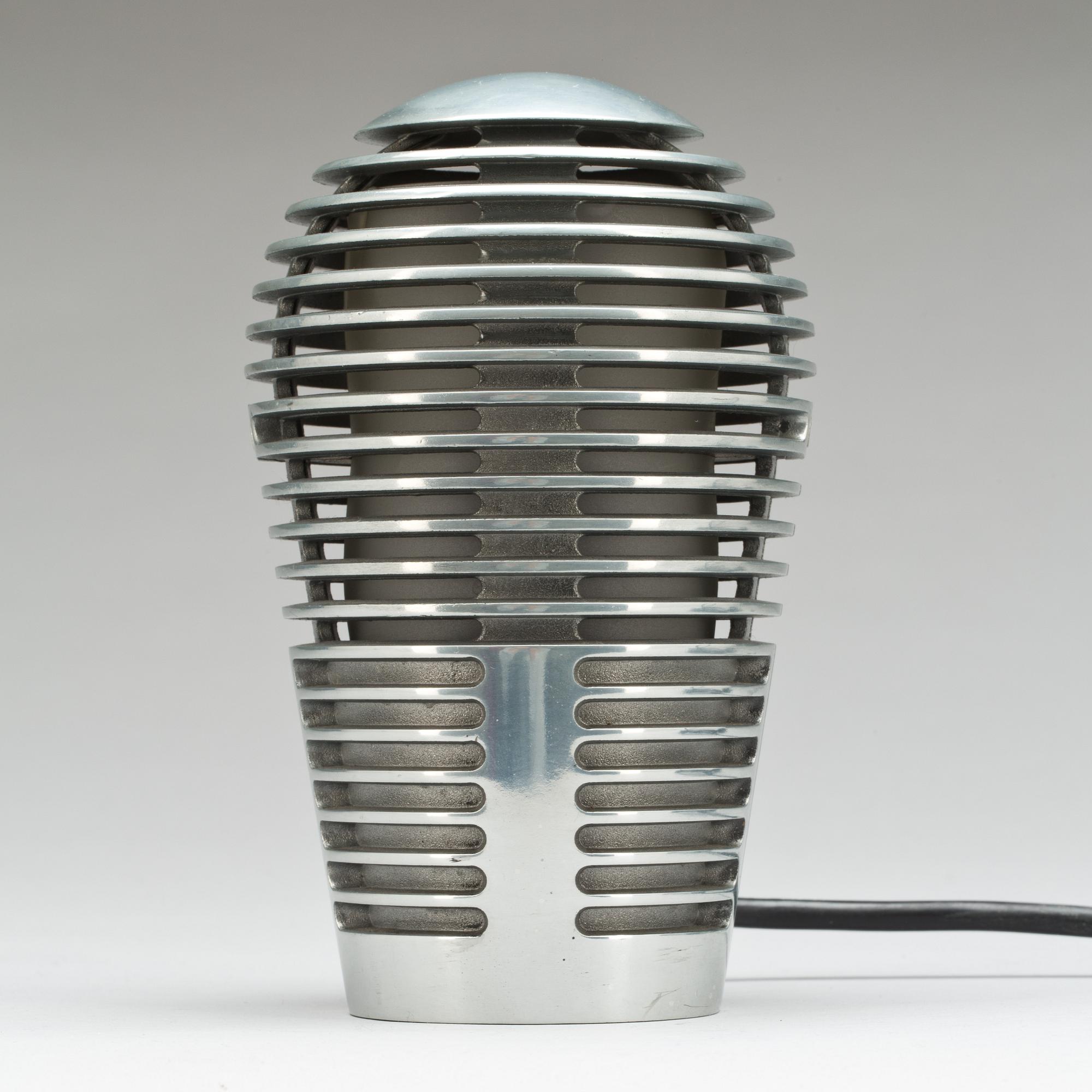 BORDSLAMPA, Sergi & Oscar Devesa, Metalarte Spanien, 1900-talets slut.