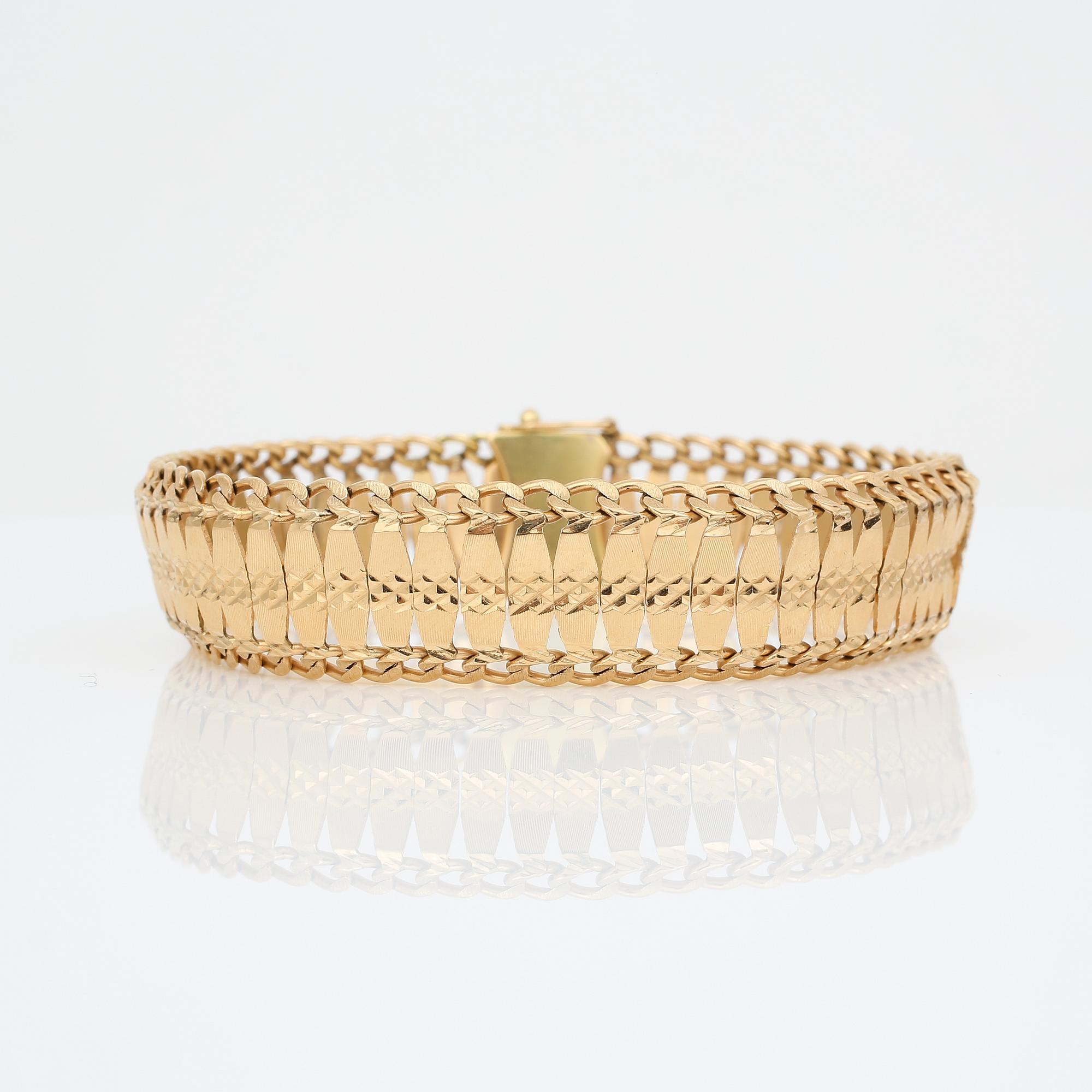 ARMBAND, 18K guld, Spanien, efter 1934. Vikt ca 25 g.