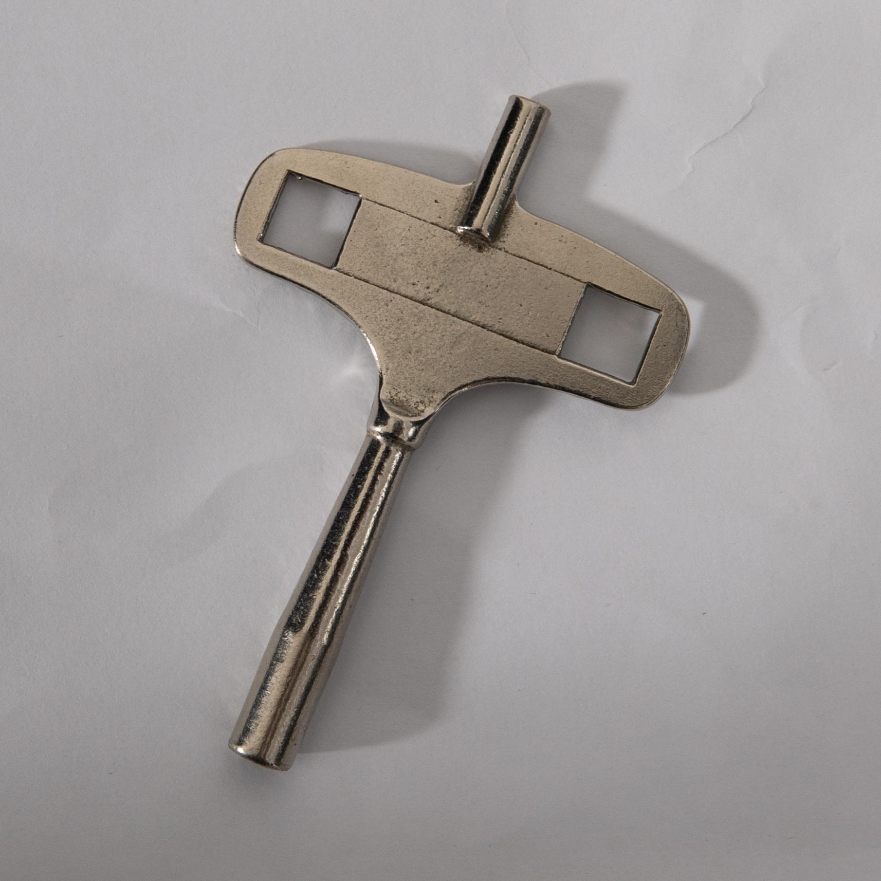 Bordspendyl sekelskiftet 1900.