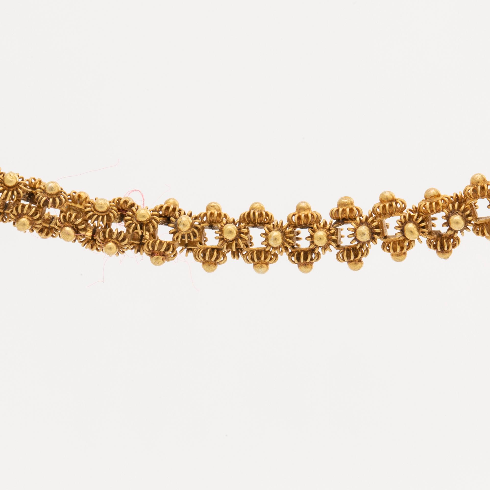 GOLD NECKLACE 14K gold, 28,0 g, approx 44 x 0,5 cm.