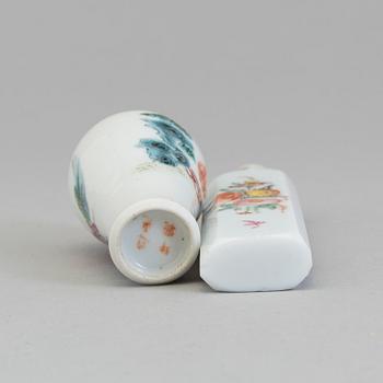 A probably french glass bottle, ca 1800 and a porcelain vase, China, ca 1900.
