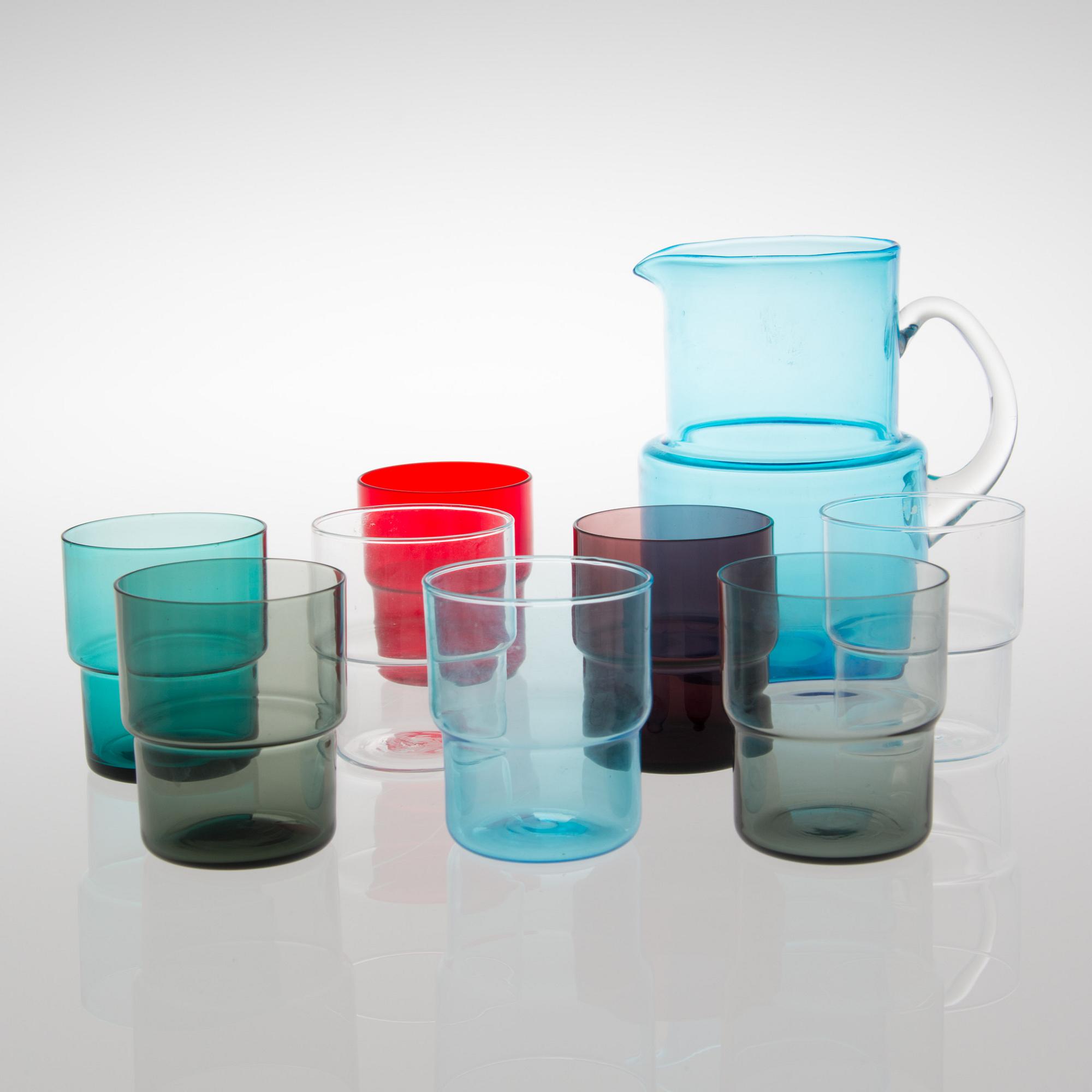 A juice set, Nuutajärvi, designed in 1952.