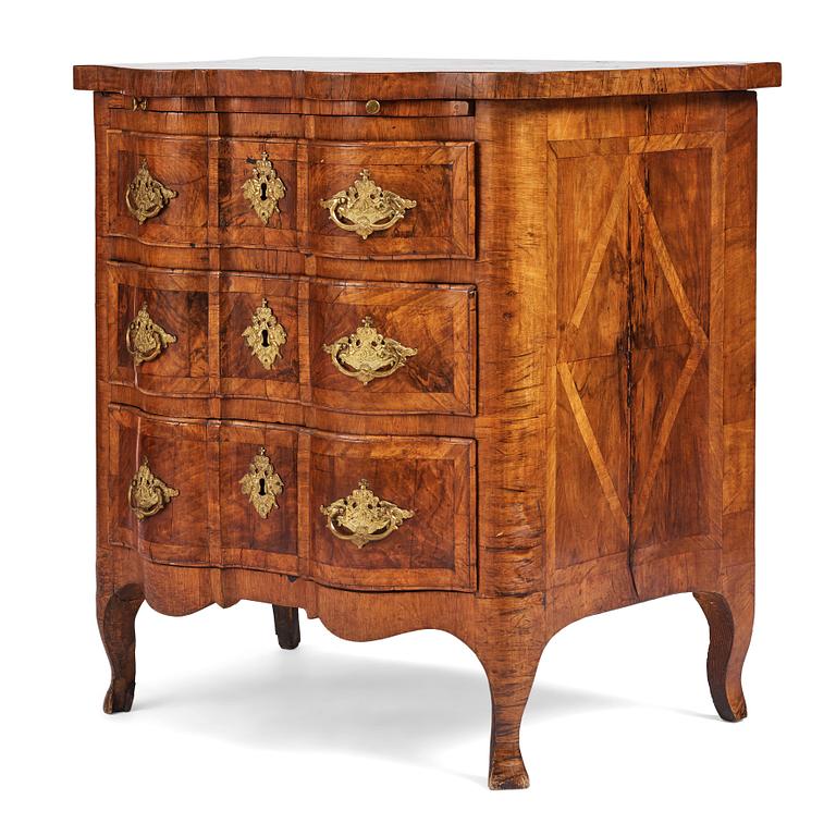 A Swedish late Baroque 18th century commode attributed to  J. H. Fürloh, master 1724.