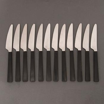 BERTEL GARDBERG, BESTICKSERIE, 32 delar, "Triennale", Fiskars. Formgivna 1956-57.