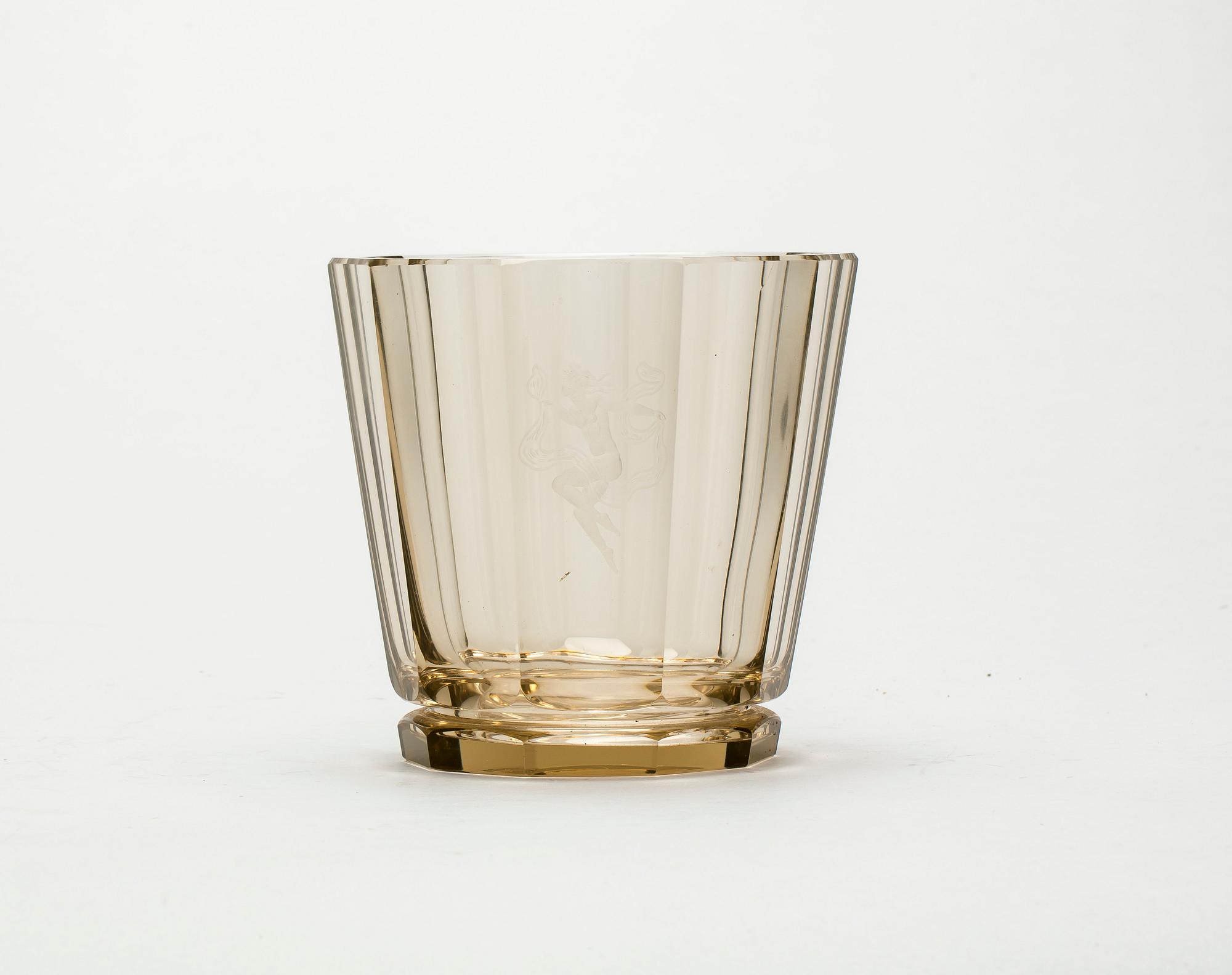 VAS, glas, signerad Müller, Boda.