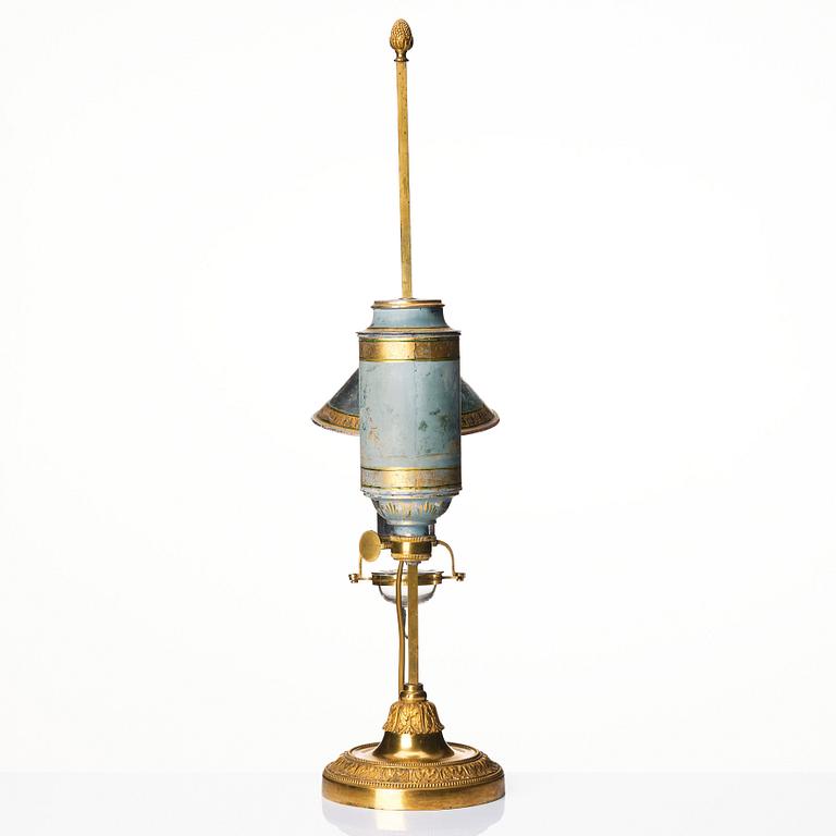 A French oil lamp, first half of the 19th century.