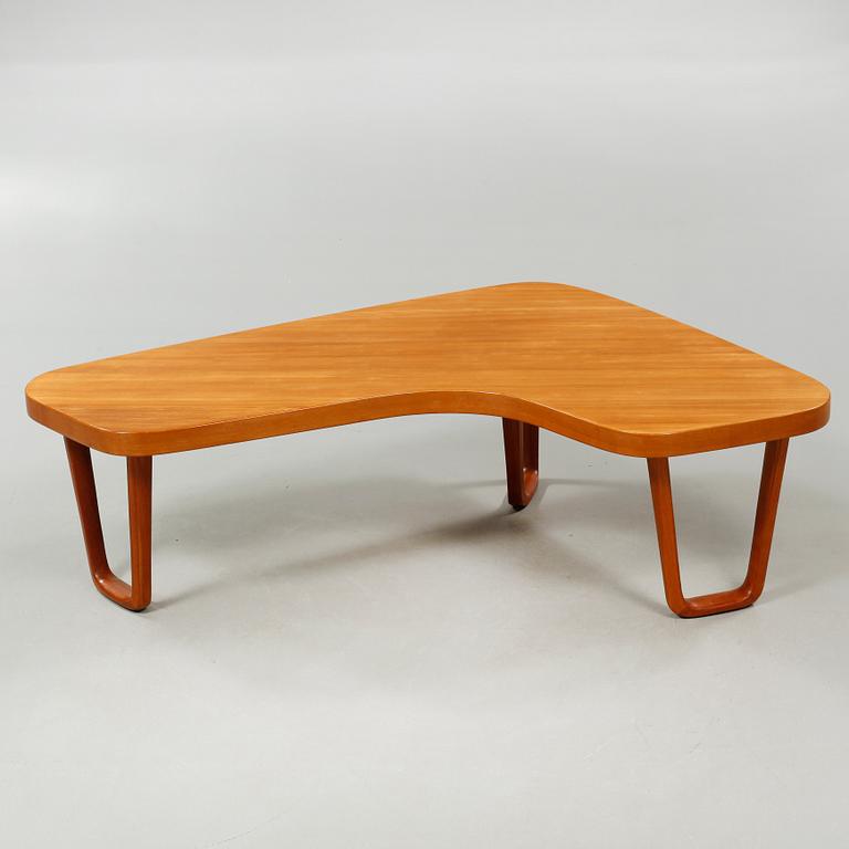 A coffee table from Alberts in Tibro, third quarter of the 20th century.