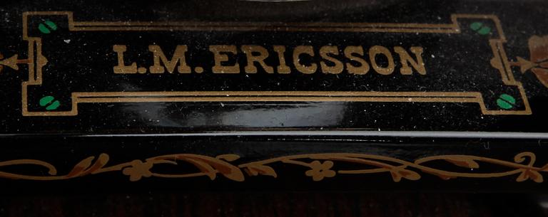 TELEFON, jubileumsmodell efter "Taxen", LM Ericsson. Sent 1900-tal.