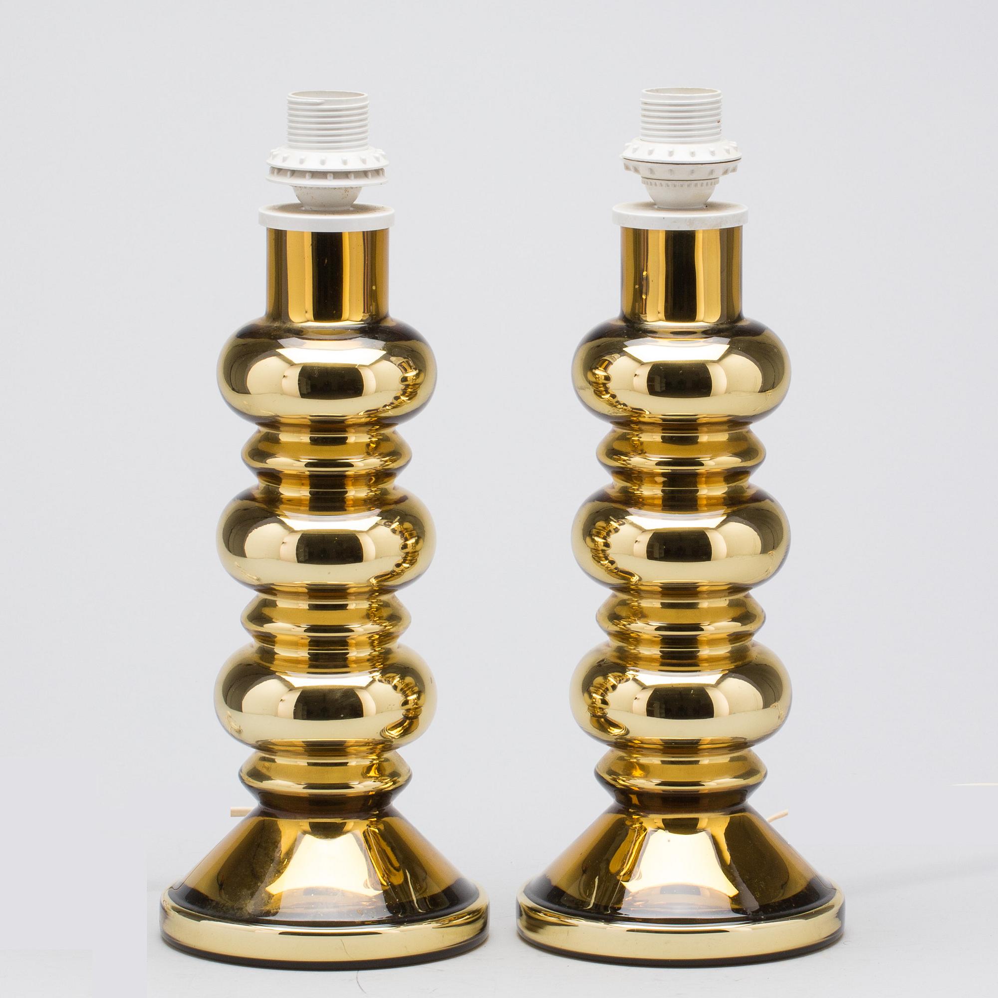 BORDSLAMPOR, ett par, 1900-talets andra hälft.