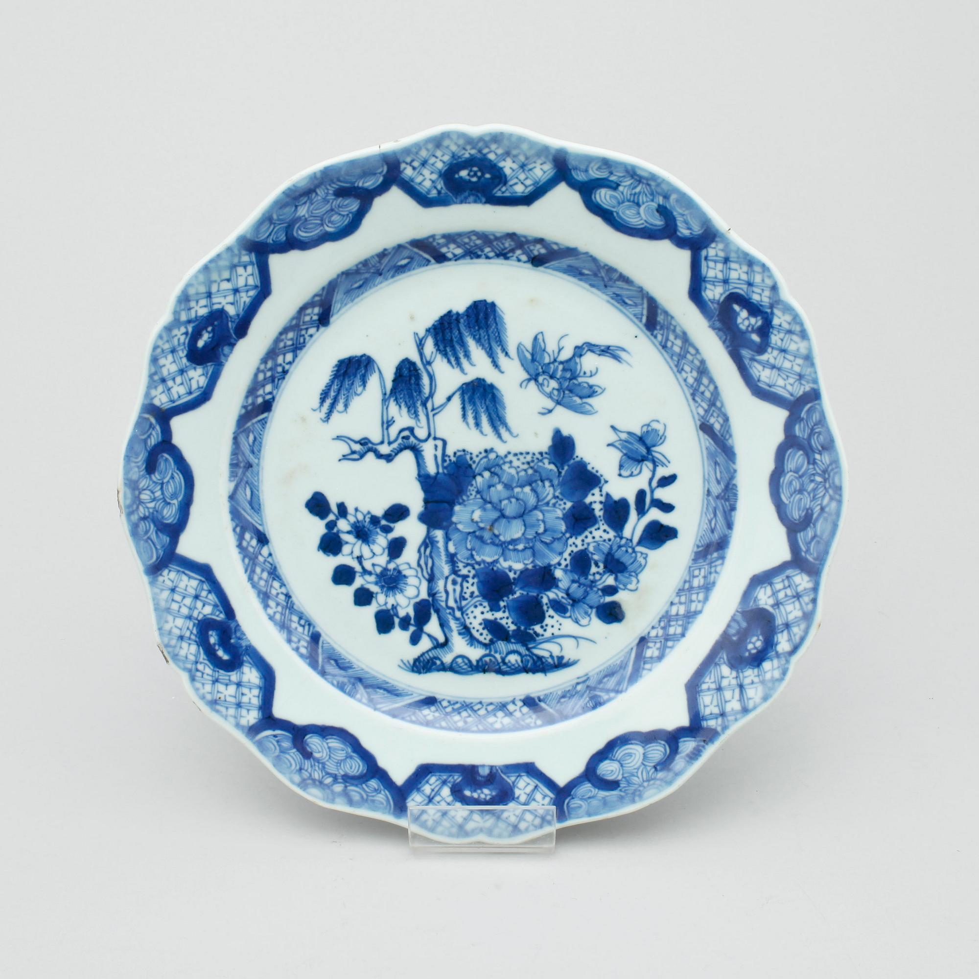 TALLRIKAR, 4 st, porslin, Kina, 1700 samt 1800-tal.