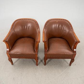 Club armchairs 1 pair early 20th century.