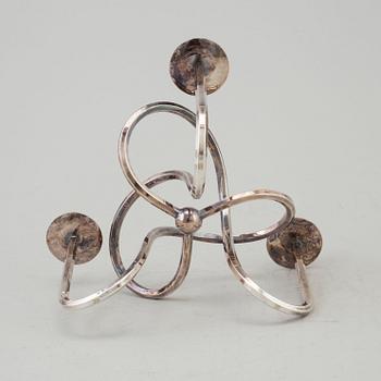 JOSEF FRANK, kandelaber, "Vänskapsknuten", Firma Svenskt Tenn, formgiven 1938.