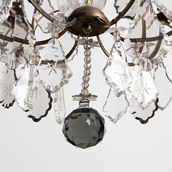 Ljuskrona, rokokostil, 1900-talets första hälft.