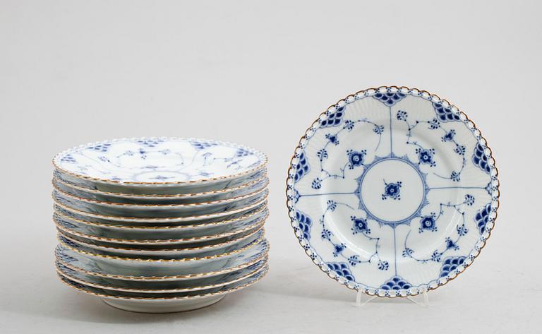 ASSIETTER, 12 st, porslin, Royal Copenhagen.